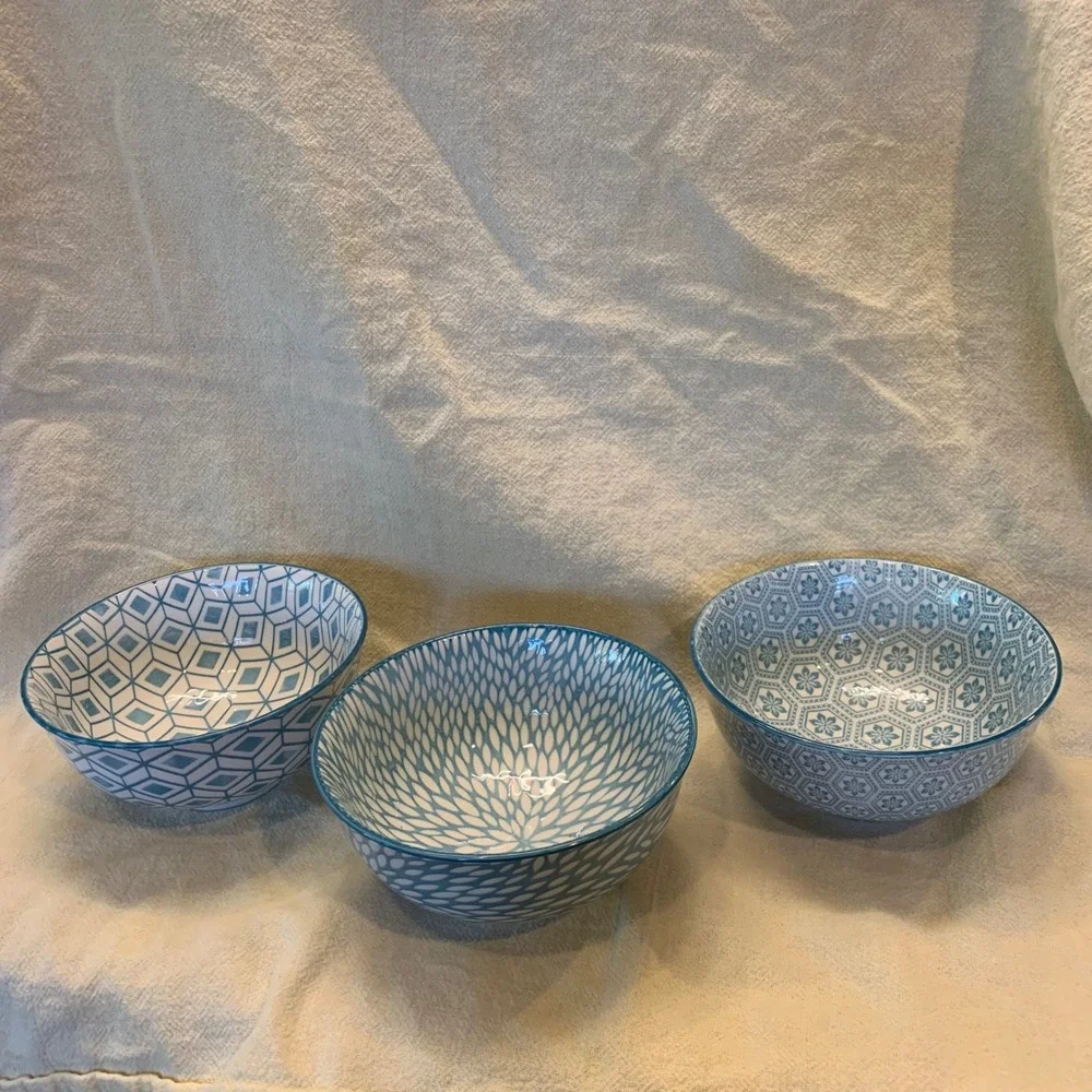 Emika‎ Ceramic Bowl 4.5” Set Blue Excellent Geometric Floral Pattern 3pc